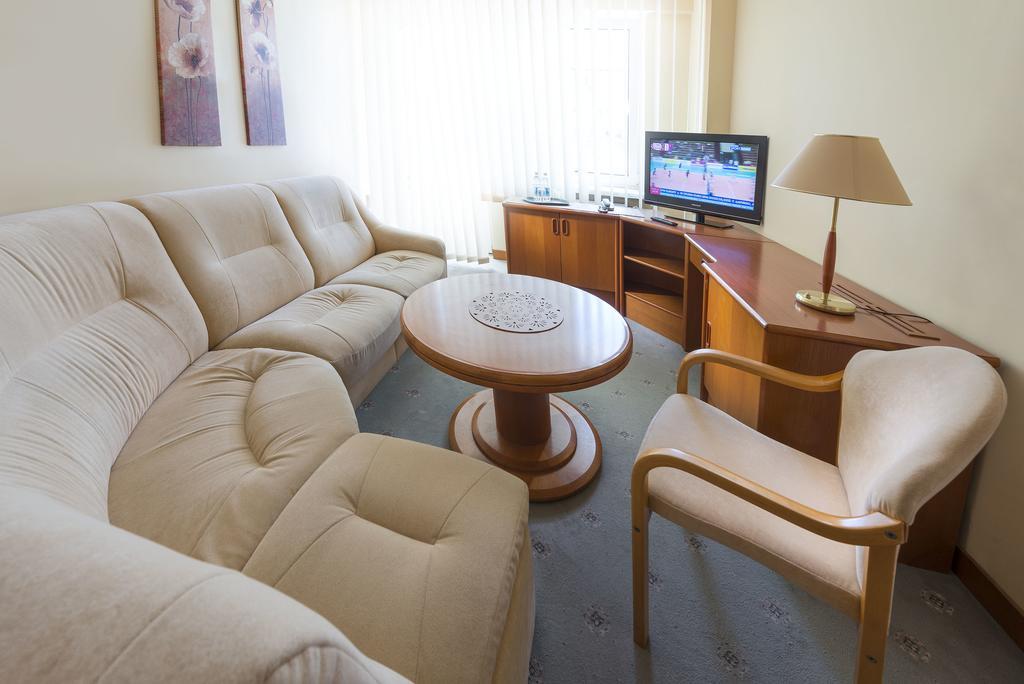 Kielczanka Hotel Kolobrzeg Luaran gambar